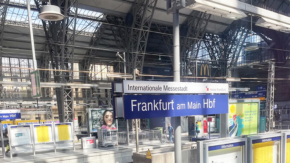 Frankfurt train station