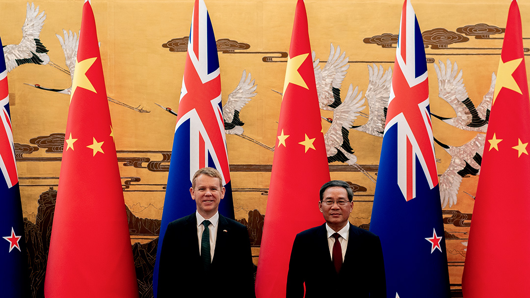 Prime Minister Chris Hipkins meets with Chinese Premier Li Qiang