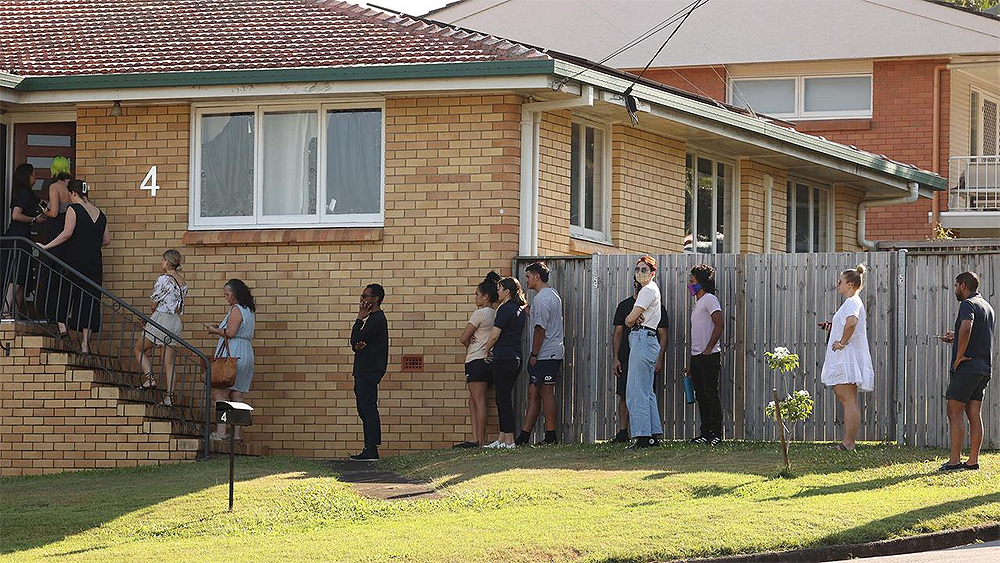 Queue to view rental property