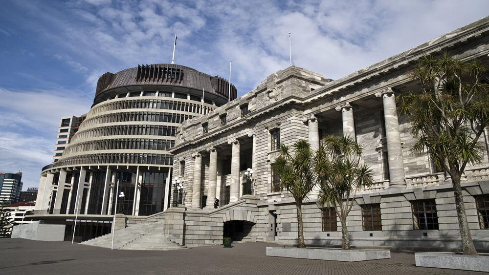 New Roy Morgan poll suggests election outcome on a knife-edge