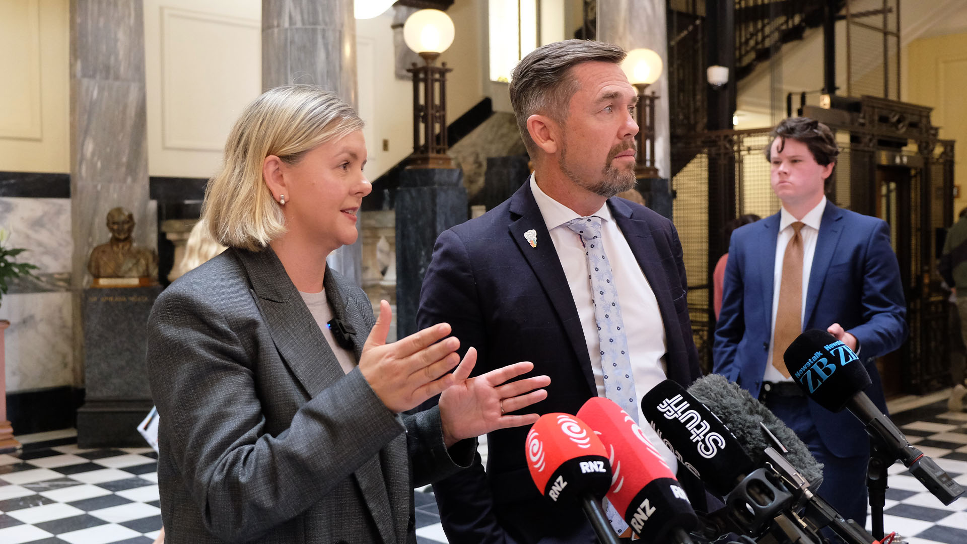 Labour and National join forces on modern slavery legislation