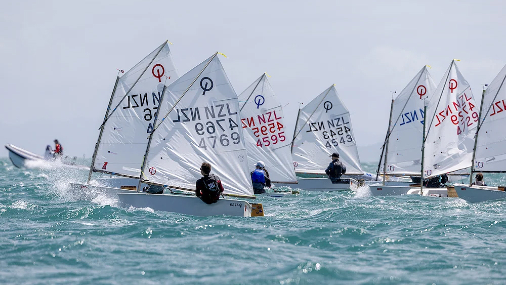 Weekend briefing: Avoiding the US chaos