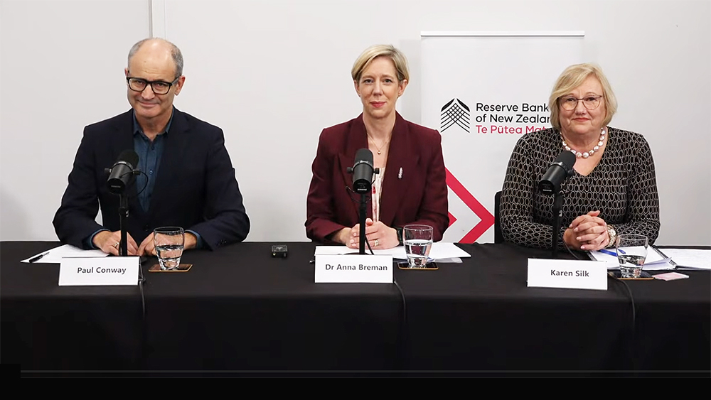 Live: RBNZ press conference | interest.co.nz
