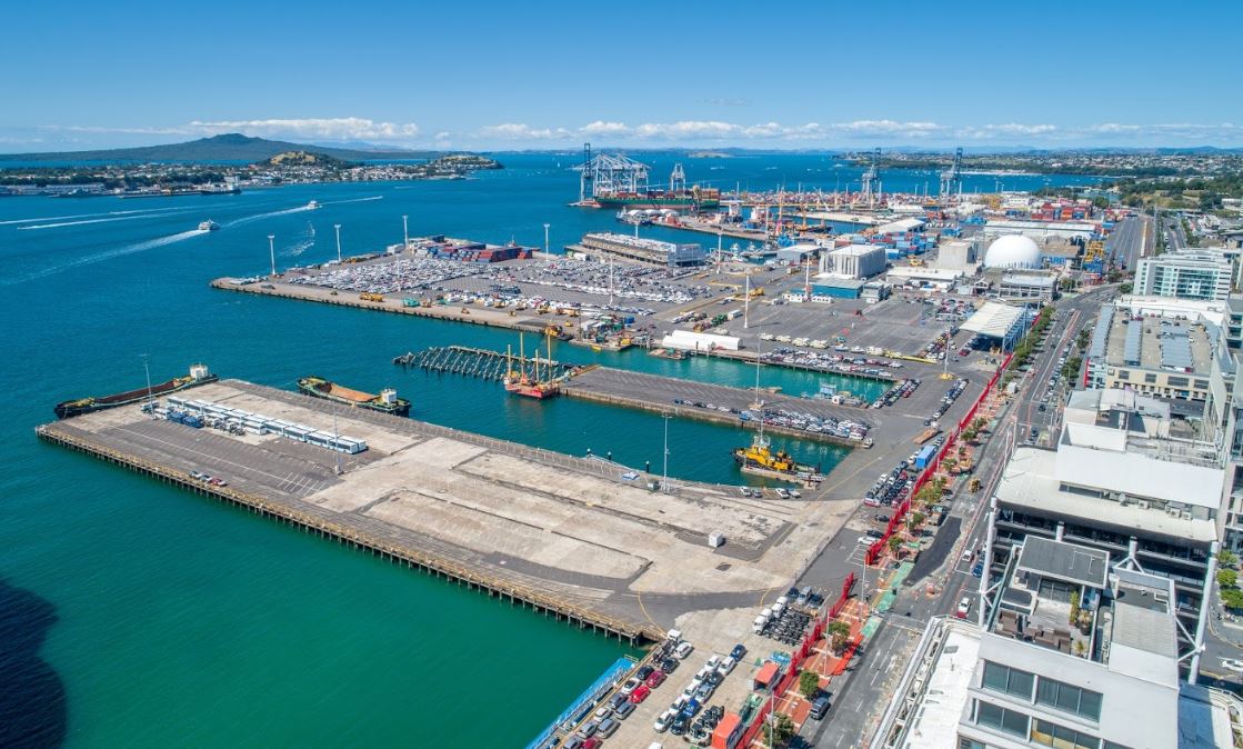 Ports of Auckland relocation a problem for the next govt; New study  suggests a move to Manukau | interest.co.nz