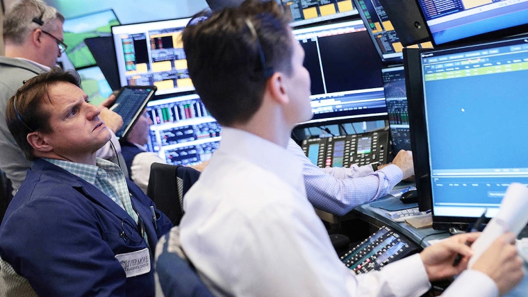 bond traders