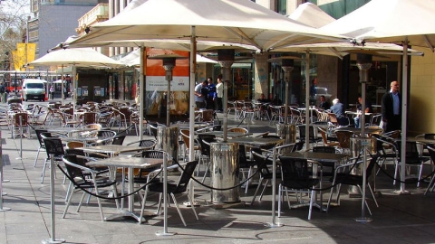 empty Sydney cafe seating