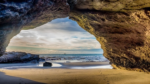 Rock arch, Cape Foulwind, Westport