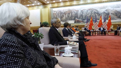 Janet Yellen looking at President Xi