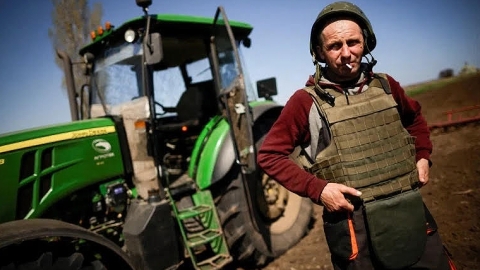 Ukraine wheat farmer