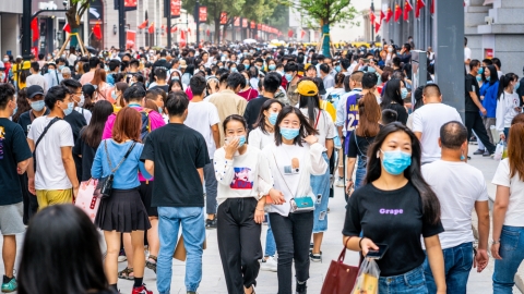 Street crowd in Wuhan, China