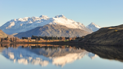 Autumn at Lake Hayes, Central Otago.