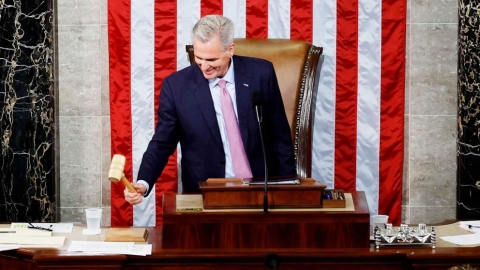 McCarthy with gavel