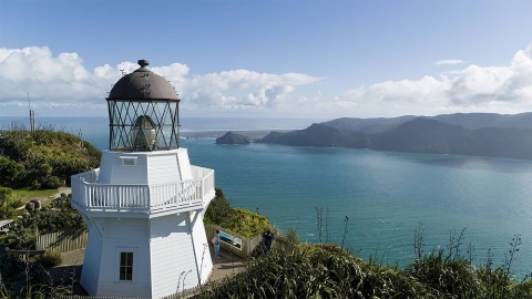 Manukau Heads lighthouse