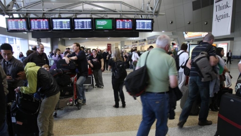 Airport crowd