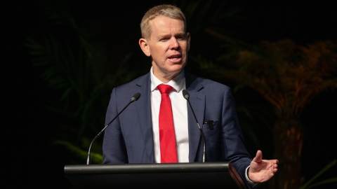 Labour leader Chris Hipkins speaks at the Insurance Council of New Zealand's conference in Auckland.
